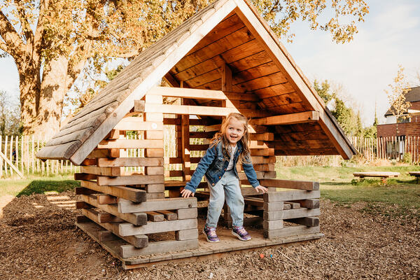 Big Playing House, made of larch