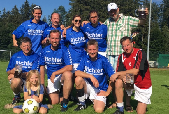 Das Richter Spielgeräte Fußballteam